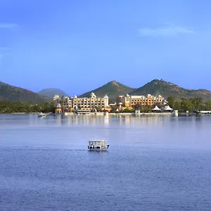 https://the-leela-palace-udaipur.udaipurhotels.org