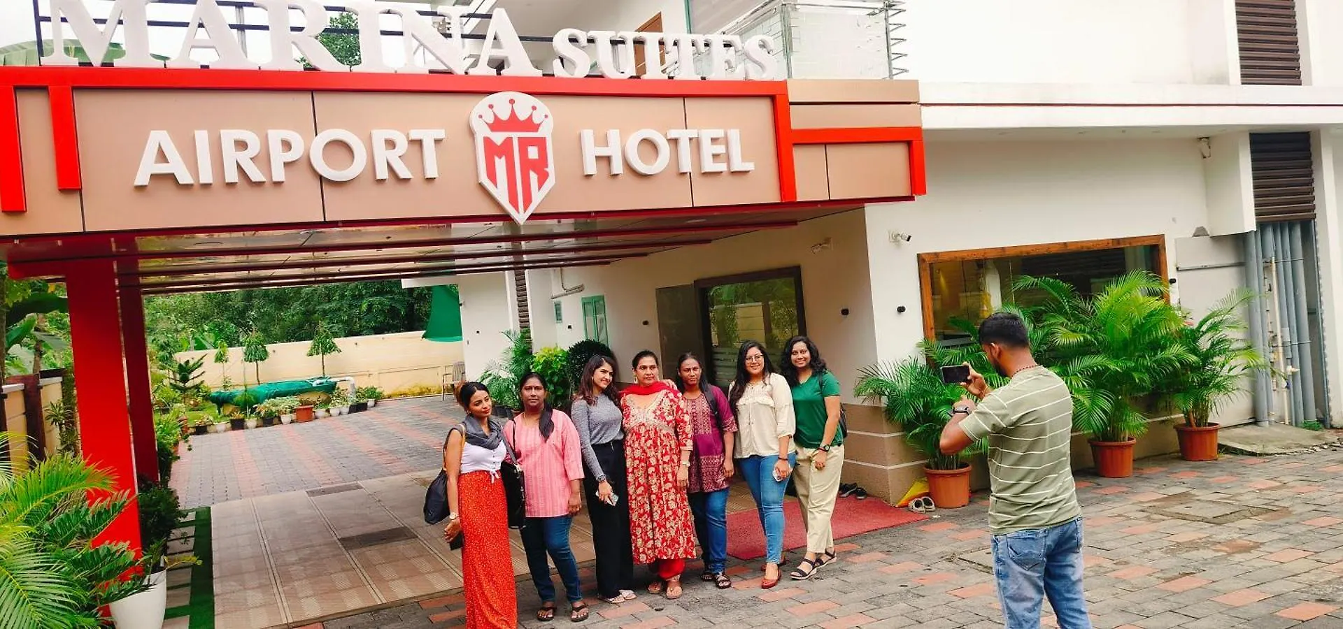 Marina Suites Airport Hotel Kochi